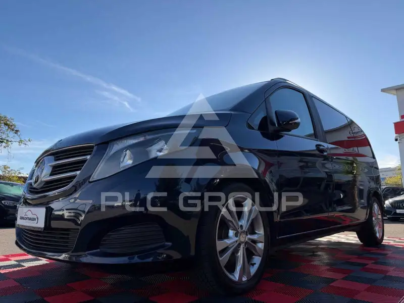 2015 Mercedes Benz V 220