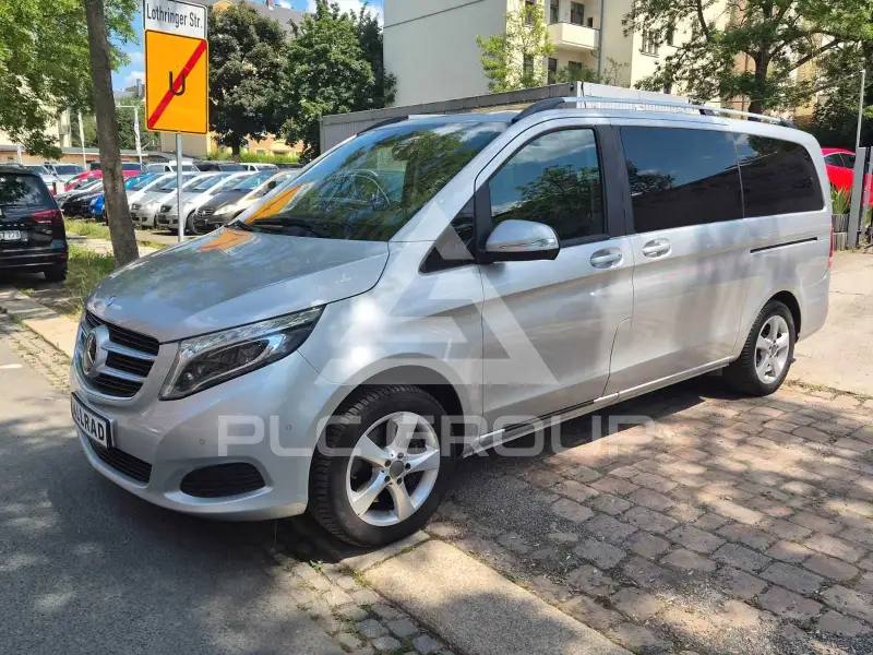 2015 Mercedes Benz V 220