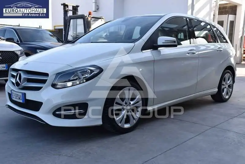2015 Mercedes Benz B 180