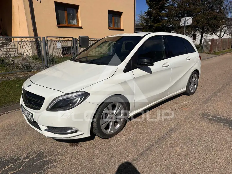 2015 Mercedes Benz B 180