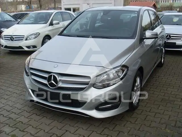 2015 Mercedes Benz B 180