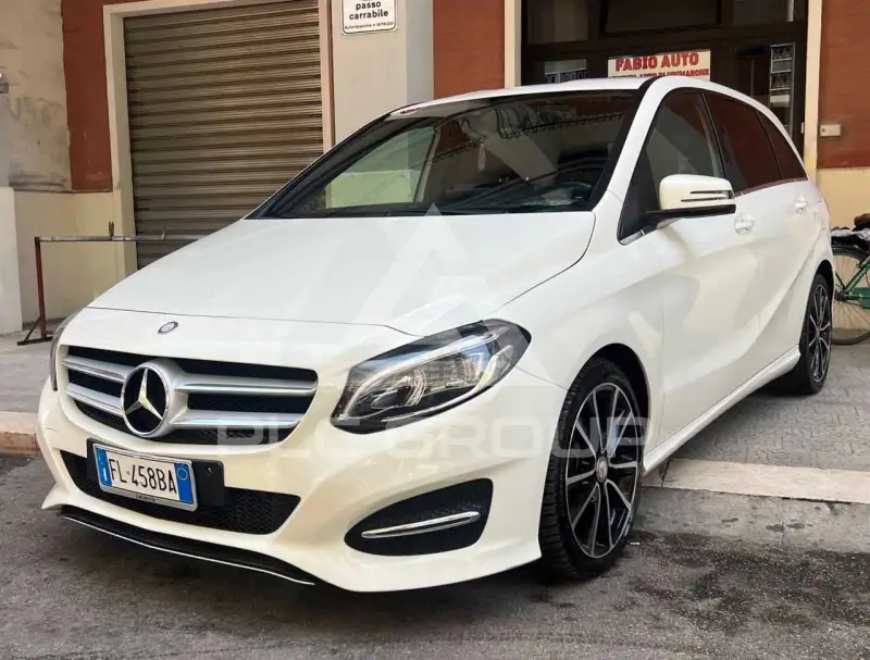 2015 Mercedes Benz B 180
