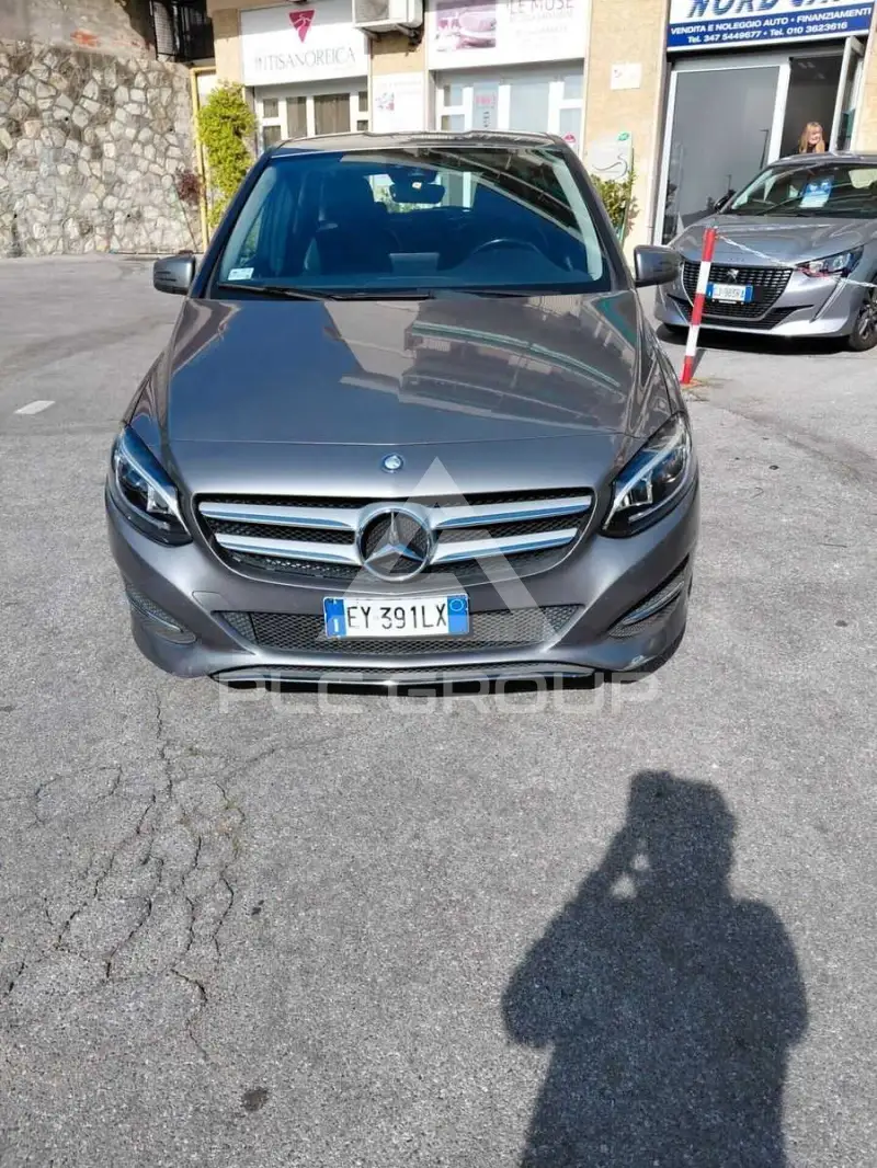 2015 Mercedes Benz B 180