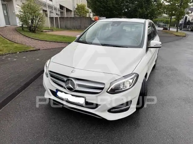 2015 Mercedes Benz B 180