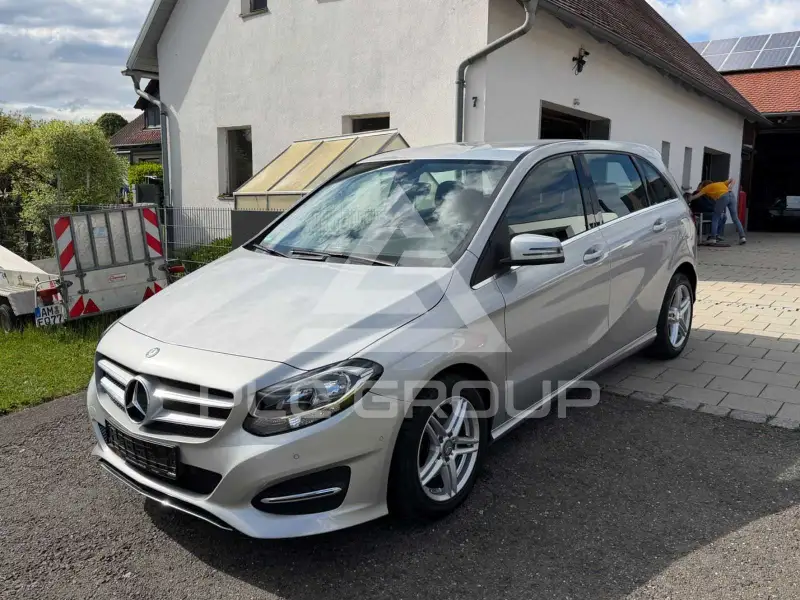 2015 Mercedes Benz B 180