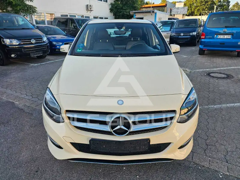 2015 Mercedes Benz B 180