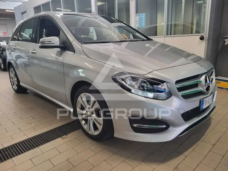 2015 Mercedes Benz B 180