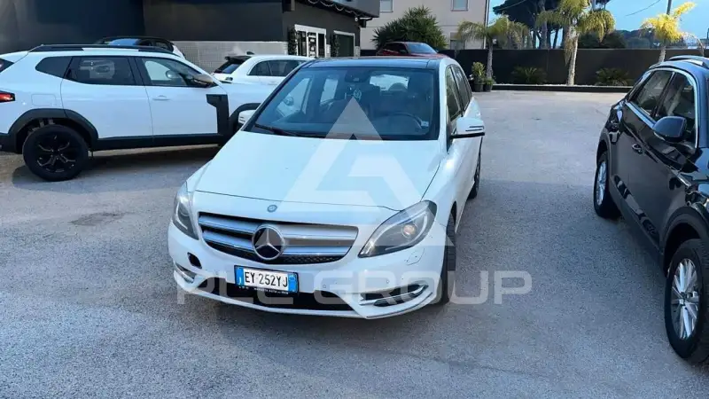2015 Mercedes Benz B 180