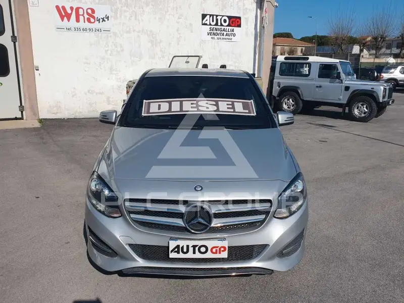 2015 Mercedes Benz B 180