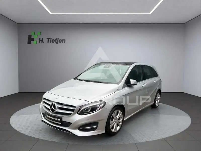 2015 Mercedes Benz B 220