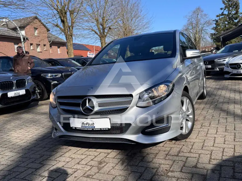 2015 Mercedes Benz B 220