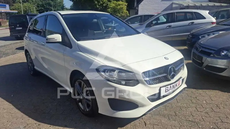 2015 Mercedes Benz B 220