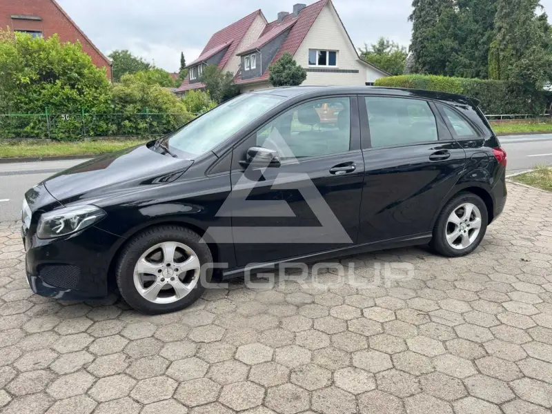 2015 Mercedes Benz B 220