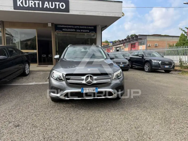 2015 Mercedes Benz GLC 220