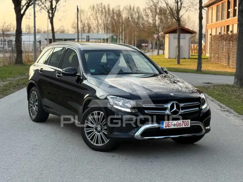 2015 Mercedes Benz GLC 220