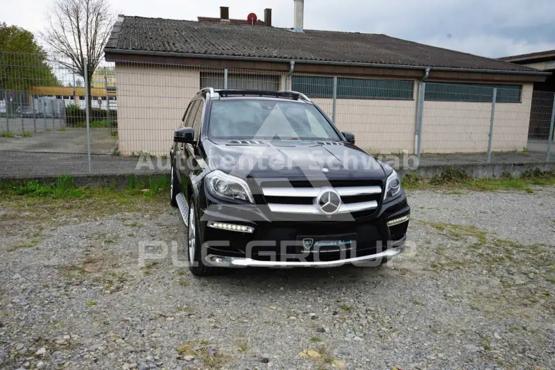 2015 Mercedes Benz GL 400