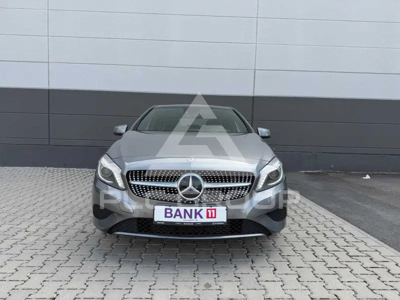2015 Mercedes Benz A 220