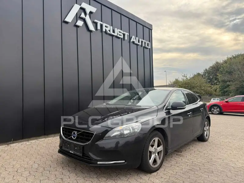 2015 Volvo V40