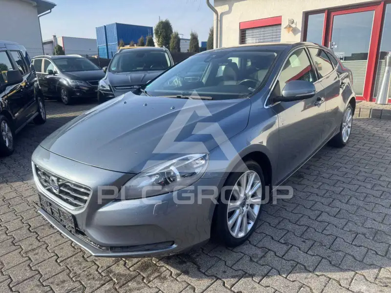 2015 Volvo V40