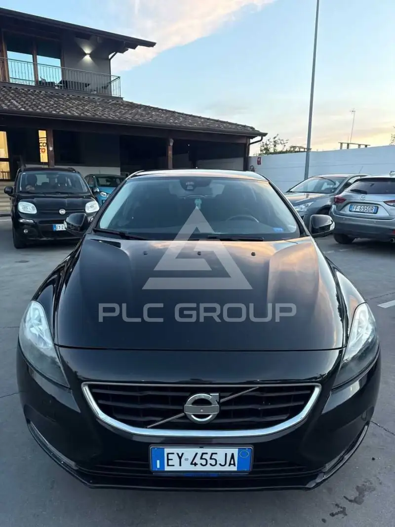 2015 Volvo V40