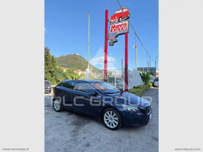 2015 Volvo V40