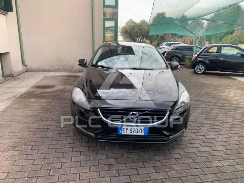 2015 Volvo V40