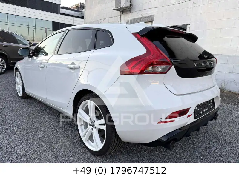2015 Volvo V40