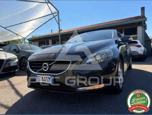 2015 Volvo V40