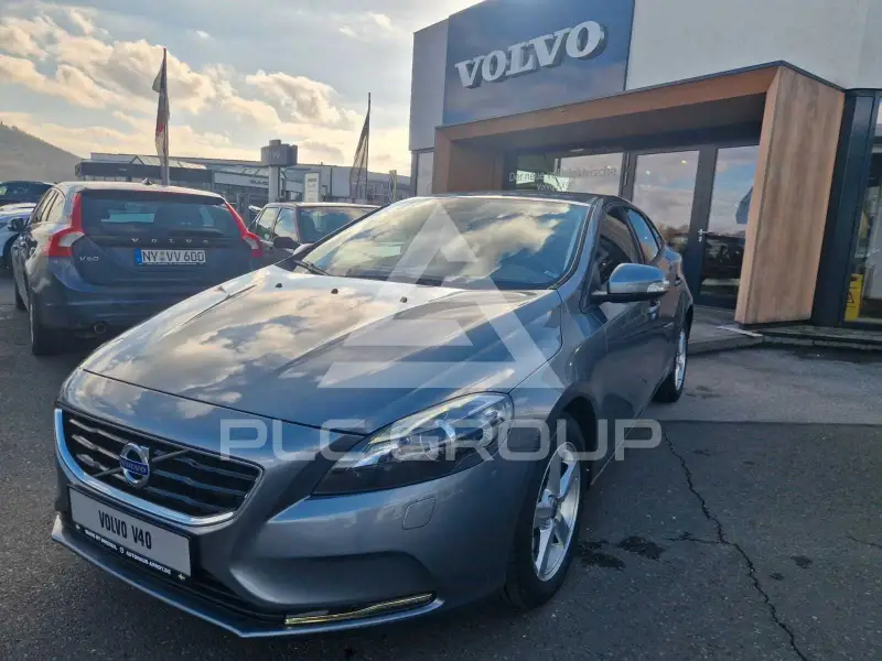 2015 Volvo V40