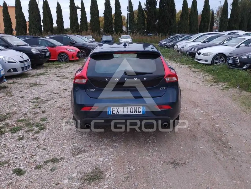 2015 Volvo V40