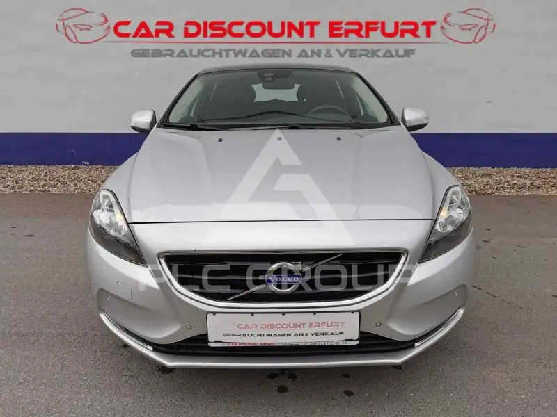 2015 Volvo V40
