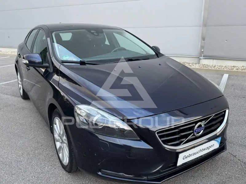 2015 Volvo V40