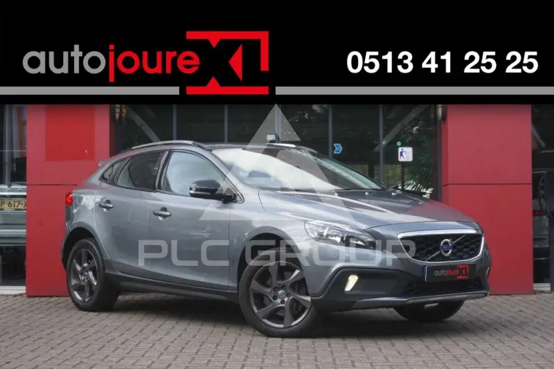 2015 Volvo V40