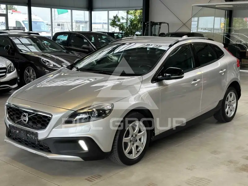 2015 Volvo V40