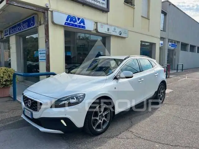 2015 Volvo V40