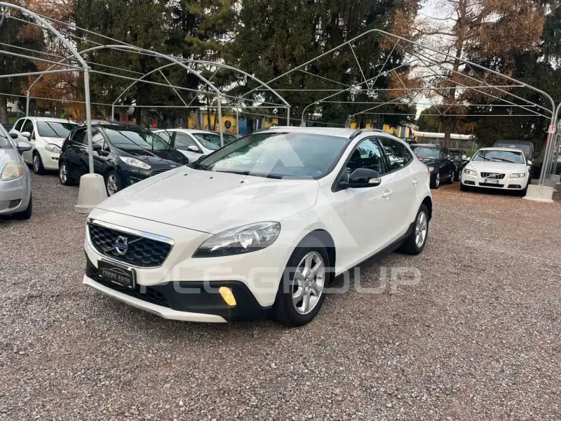 2015 Volvo V40