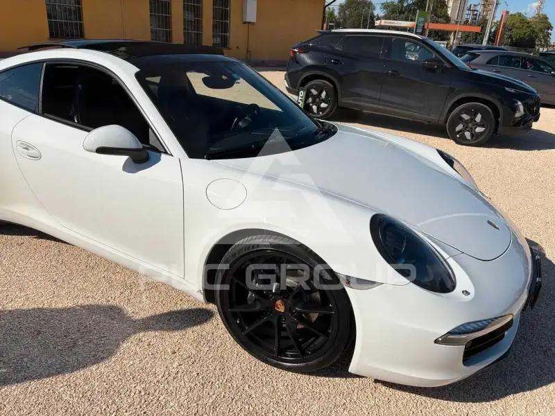 2015 Porsche 911