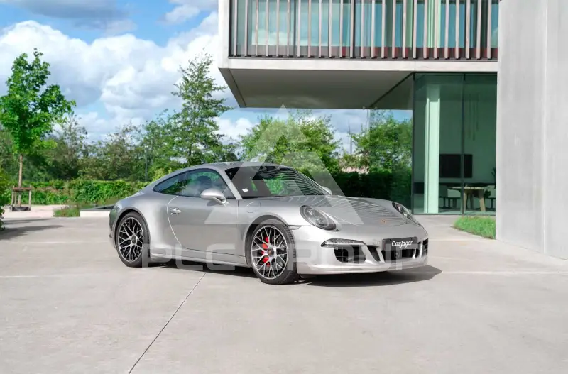 2015 Porsche 911