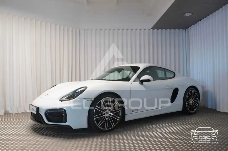 2015 Porsche Cayman