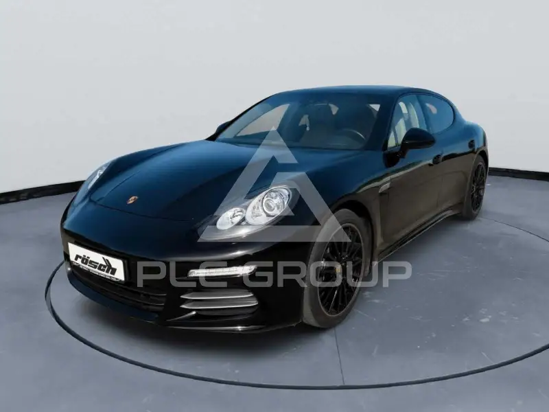 2015 Porsche Panamera
