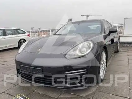 2015 Porsche Panamera