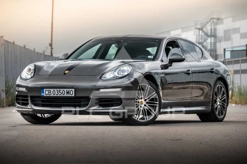 2015 Porsche Panamera