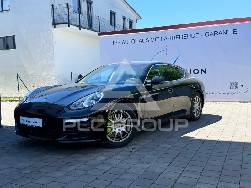 2015 Porsche Panamera