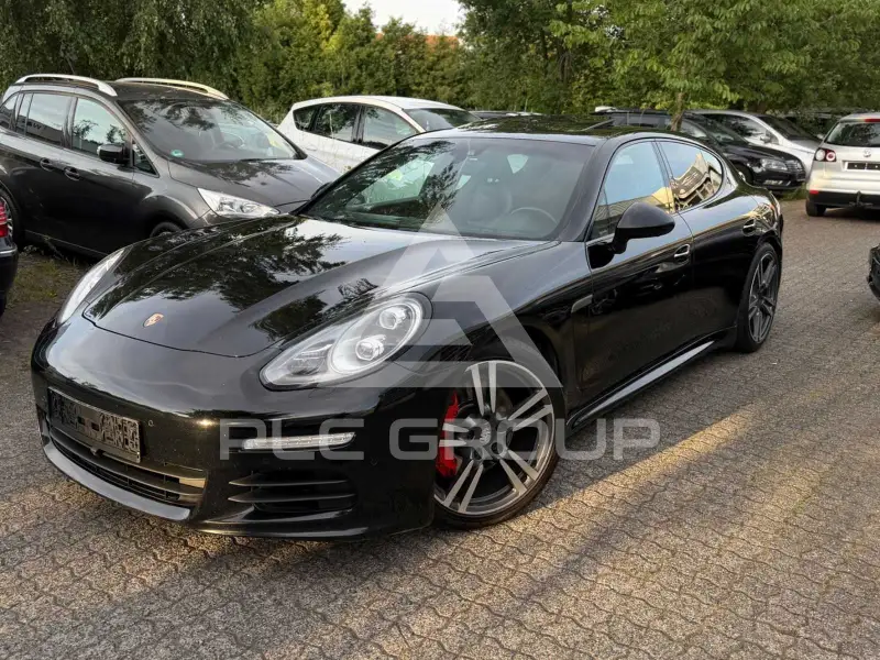 2015 Porsche Panamera