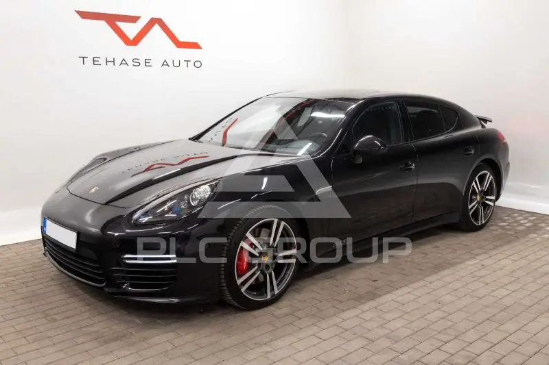 2015 Porsche Panamera