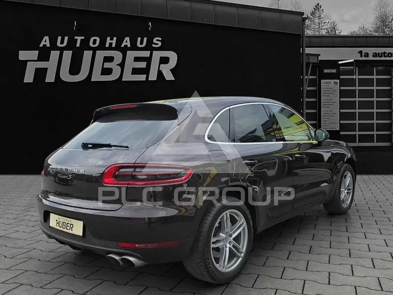 2015 Porsche MACAN