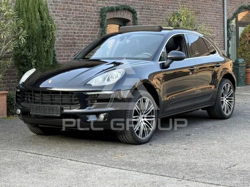 2015 Porsche MACAN