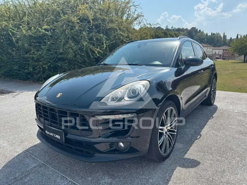 2015 Porsche MACAN