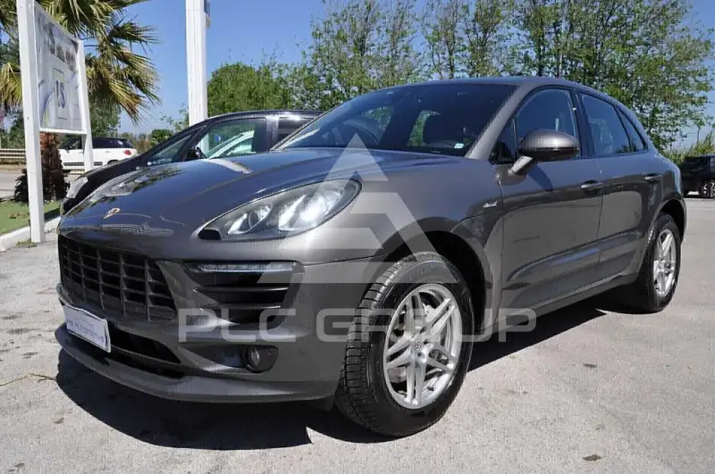 2015 Porsche MACAN