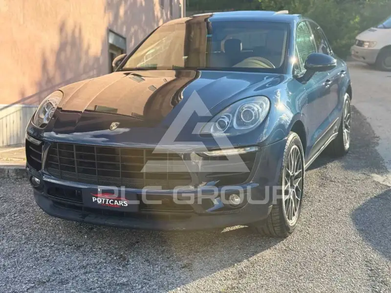 2015 Porsche MACAN